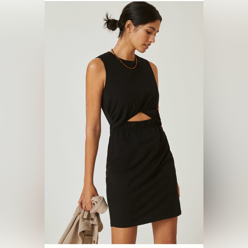 NWT Anthropologie T.La Twisted Cutout Dress - Black